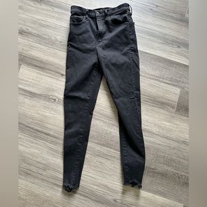 Abercrombie Women’s Ultra High Rise Super Skinny Black Jeans
